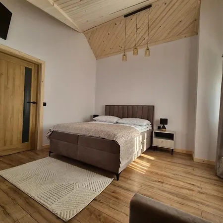 Apartmán Z Prywatna Wanna Z Hydromasazem - U Parow *