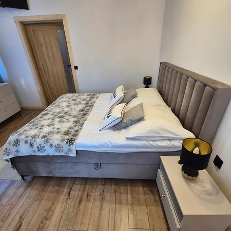 Z Prywatna Wanna Z Hydromasazem - U Parow Apartmán *